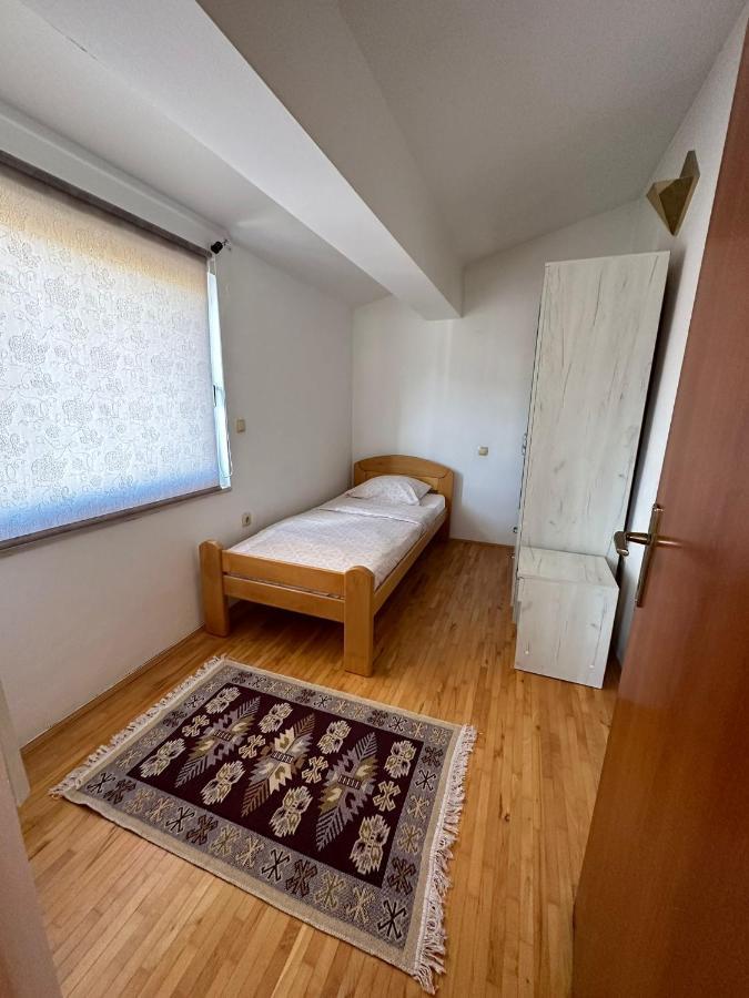 Apartment Nina Mostar Exterior photo